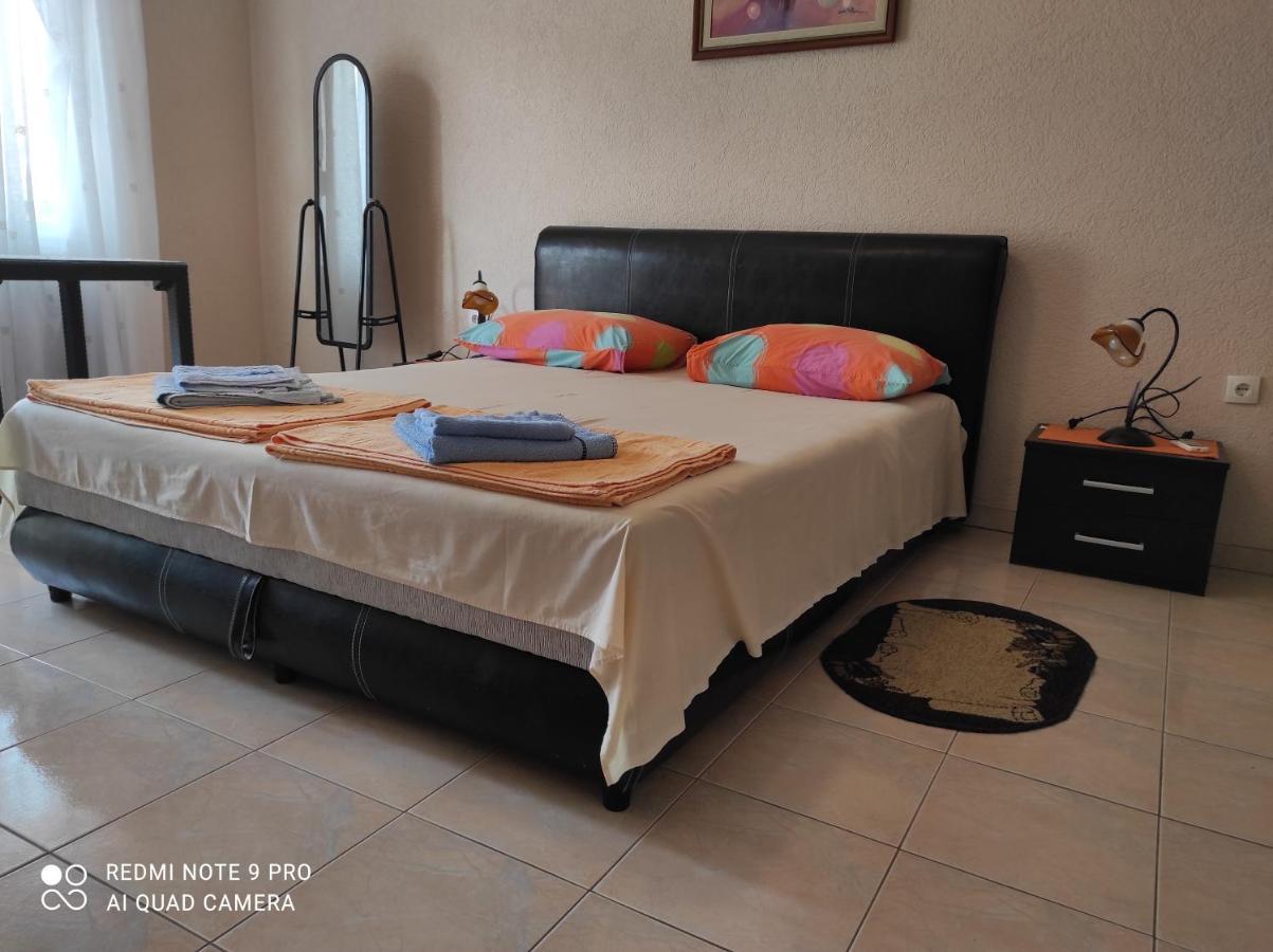 Apartments Anne Petrovac ภายนอก รูปภาพ